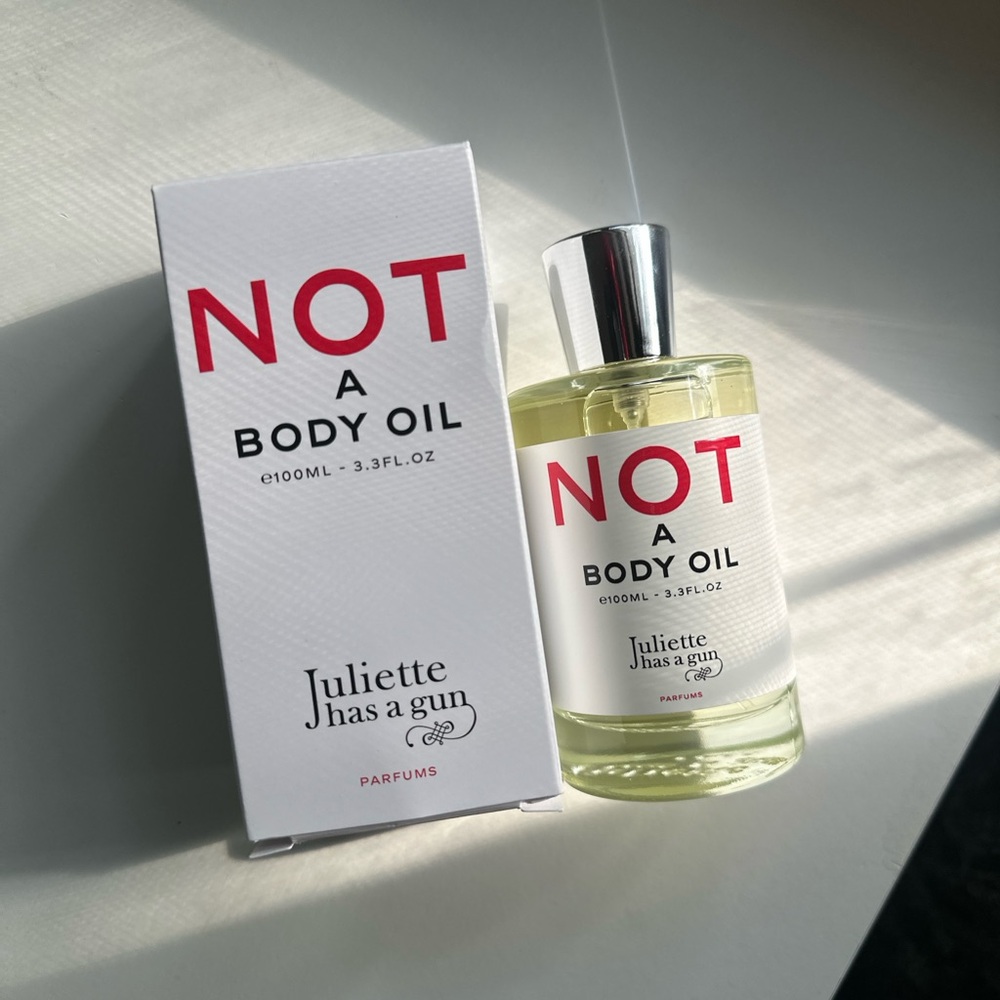 Juliette has a gun Body Oil 3.3 fl oz